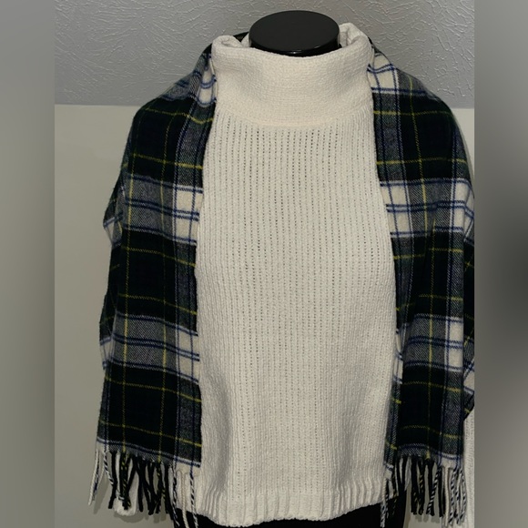 Women’s Philosophy winter white sweater loose turtleneck - Picture 3 of 11